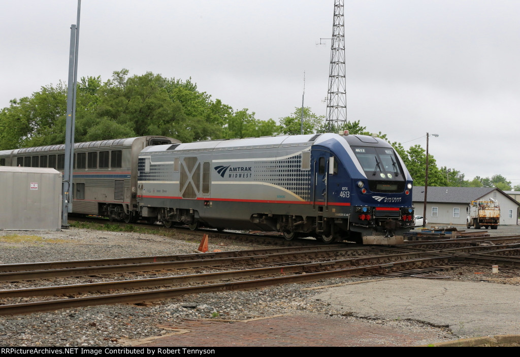 IDTX 4613 on Amtrak 390 Northbound